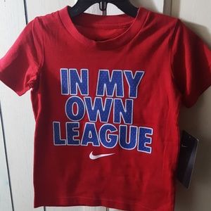 Nike T-shirt